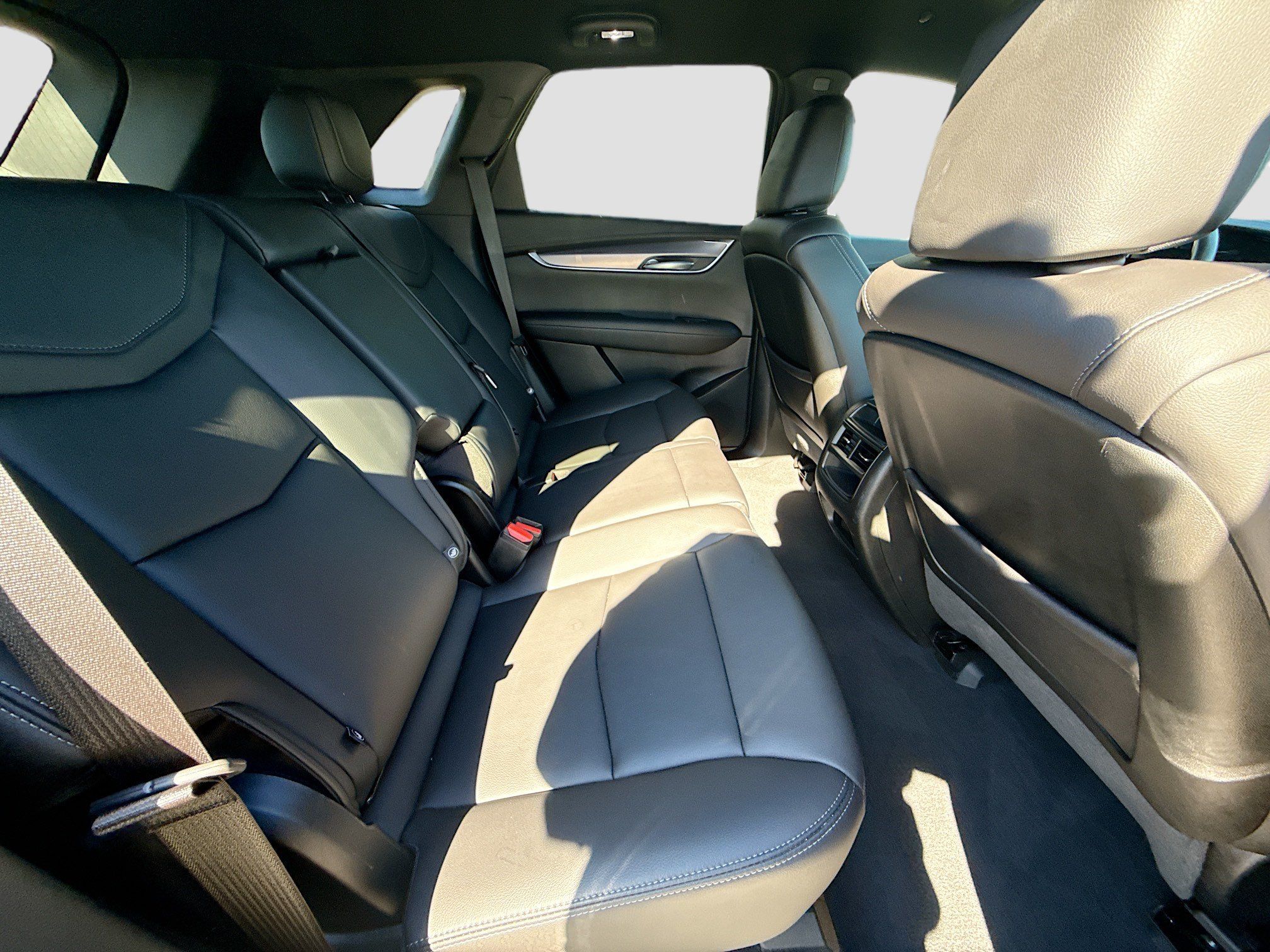 Used 2023 Cadillac XT5 Luxury FWD image 28