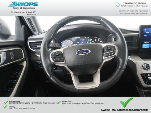 Used 2021 Ford Explorer XLT w/ Equipment Group 202A AWD/4WD image 17
