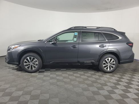 New 2025 Subaru Outback Premium image 7
