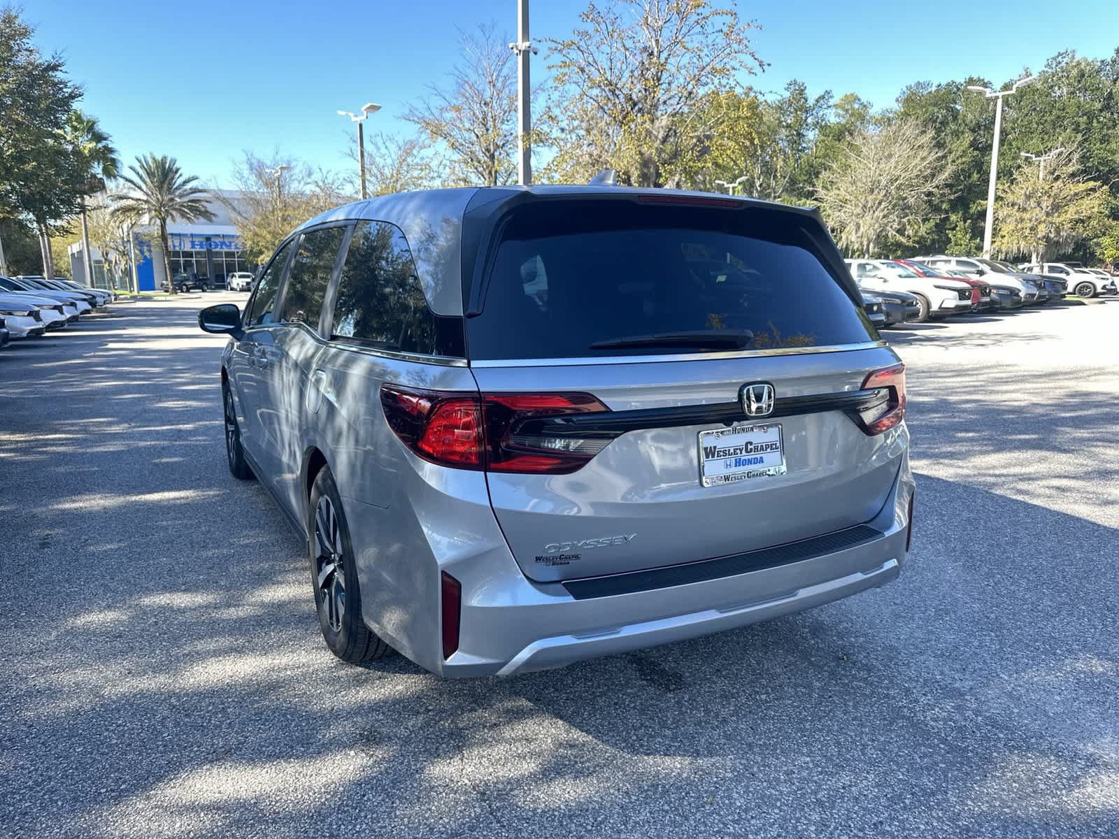 New 2027 Honda Odyssey EX-L image 4