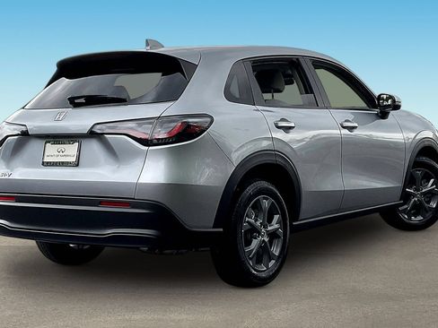 Used 2026 Honda HR-V LX image 5