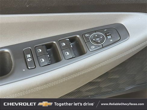 Used 2019 Hyundai Santa Fe SE image 26