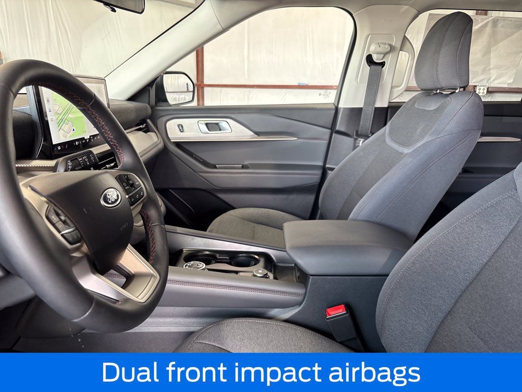 New 2026 Ford Explorer Active RWD image 34