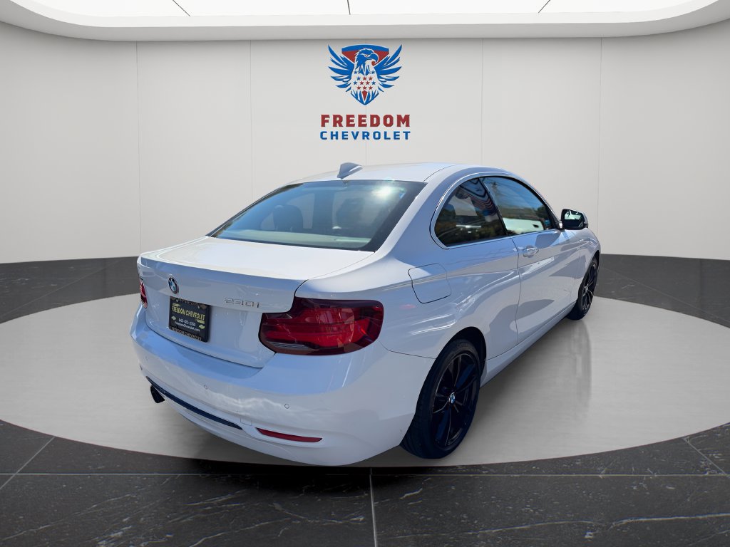 Used 2020 BMW 230i xDrive Coupe w/ Premium Package AWD/4WD image 6