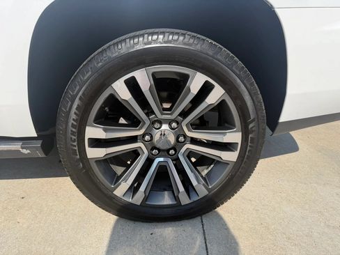 Used 2019 GMC Yukon Denali w/ Denali Ultimate Package AWD/4WD image 77