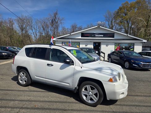 Used 2007 Jeep Compass Sport FWD image 5