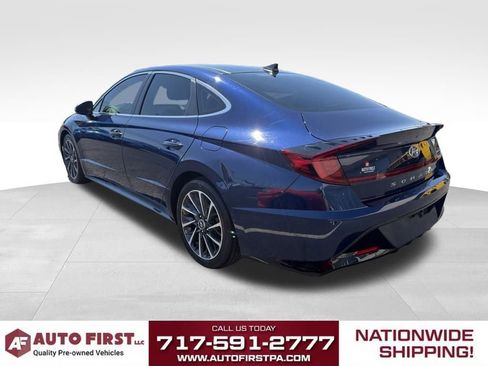 Used 2022 Hyundai Sonata Limited w/ Preferred Accessory Package image 5