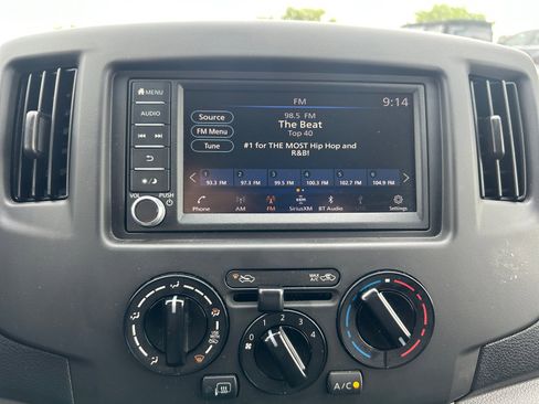 Used 2020 Nissan NV200 SV image 14