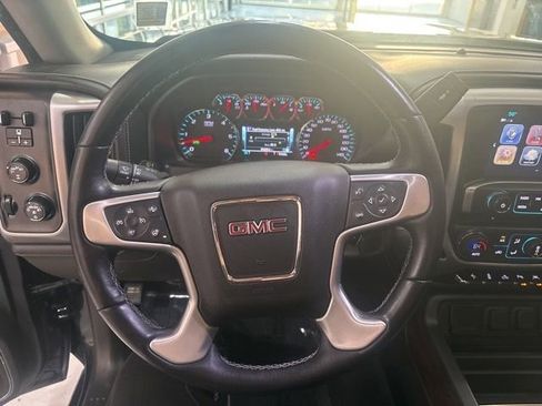 Used 2018 GMC Sierra 1500 SLT AWD/4WD image 23