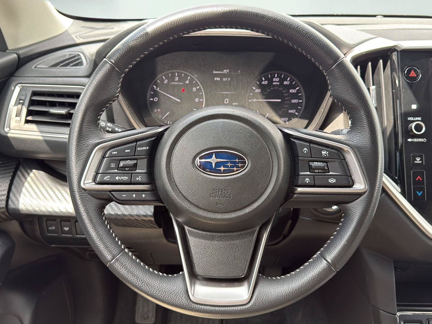 Used 2025 Subaru Ascent Premium AWD/4WD image 12