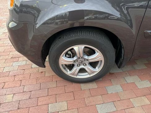 Used 2014 Honda Pilot EX-L image 2