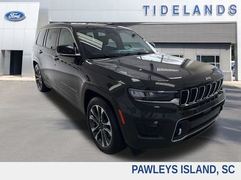 Used 2022 Jeep Grand Cherokee L Overland w/ Luxury Tech Group IV AWD/4WD image 1