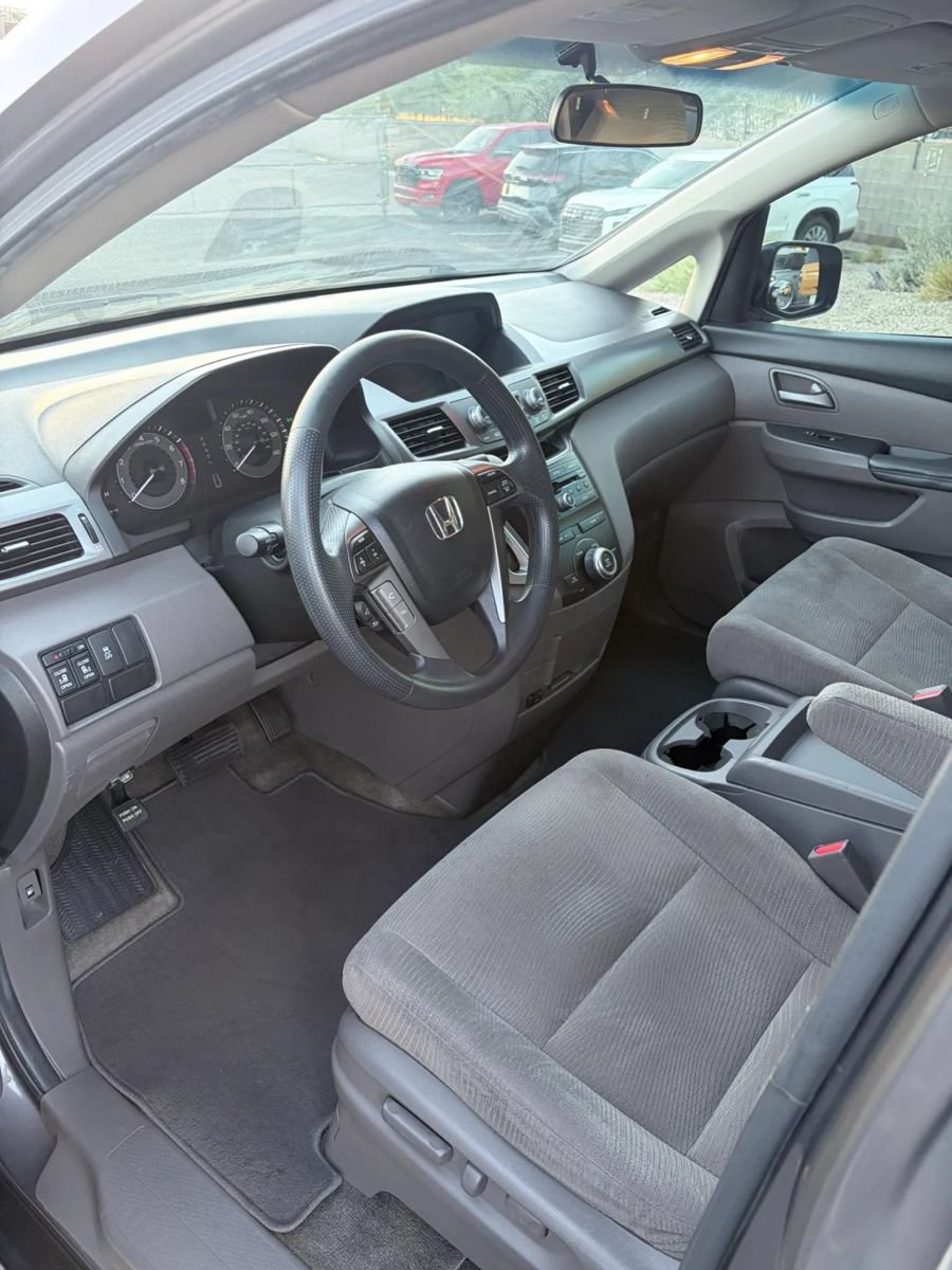 Used 2013 Honda Odyssey EX image 11