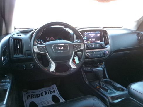 Used 2021 GMC Canyon Denali image 18