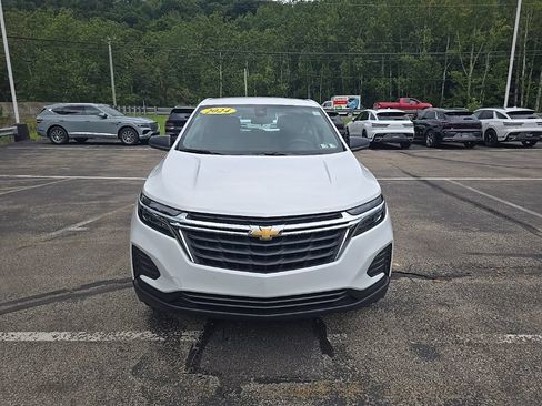 Certified 2024 Chevrolet Equinox LS w/ LPO, Floor Liner Package AWD/4WD image 7