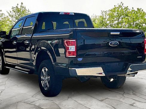 Used 2020 Ford F150 XLT w/ Equipment Group 302A Luxury AWD/4WD image 4