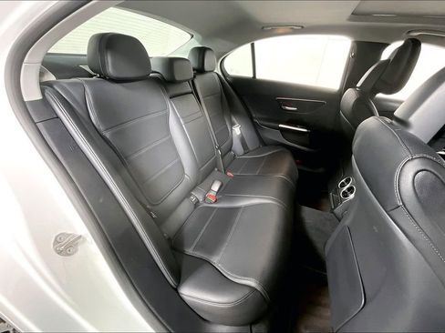 Used 2023 Mercedes-Benz C 300 Sedan image 25