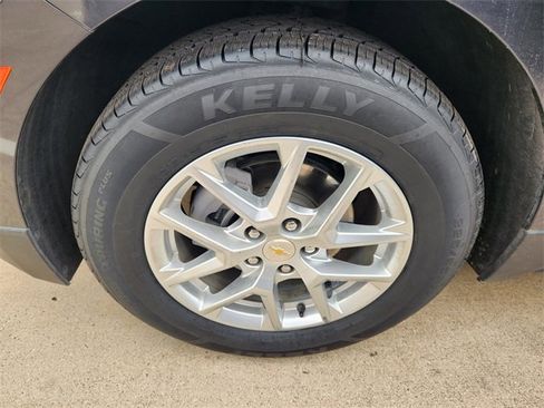 Used 2022 Chevrolet Equinox LT FWD image 9