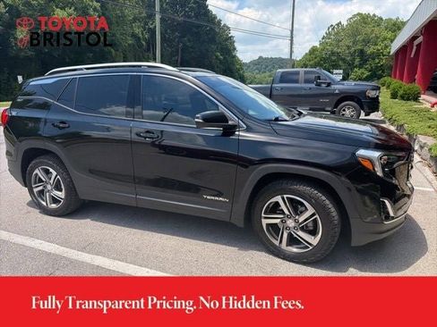 Used 2021 GMC Terrain SLT w/ Infotainment Package II AWD/4WD image 16