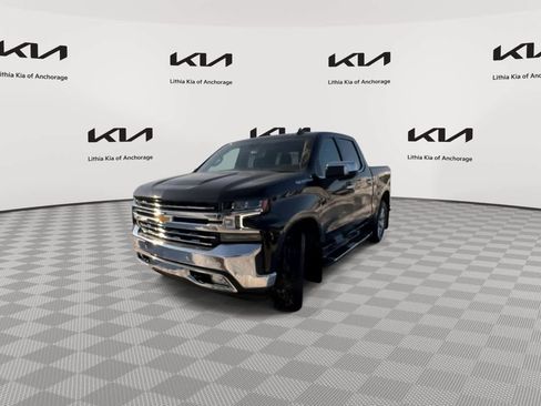 Used 2021 Chevrolet Silverado 1500 LTZ w/ Technology Package AWD/4WD image 5