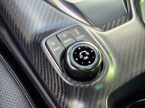 Used 2020 Nissan GT-R Premium image 26
