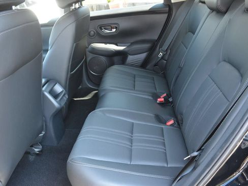Used 2025 Honda HR-V EX-L image 15