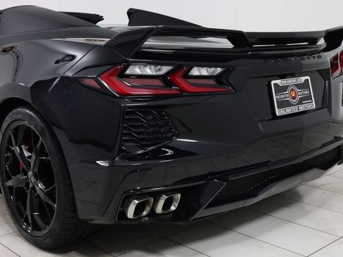 Used 2022 Chevrolet Corvette Stingray Premium Conv w/ Z51 Performance Package RWD image 43