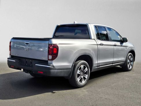 Used 2018 Honda Ridgeline RTL image 3
