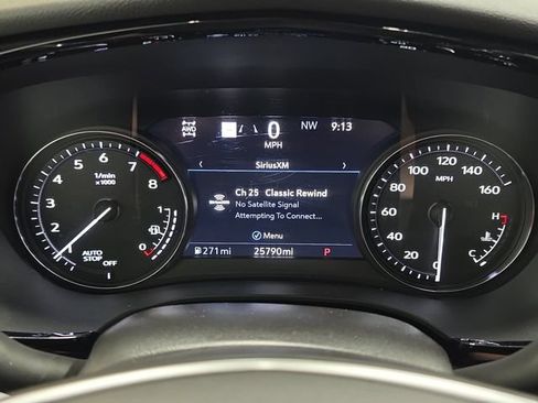 Certified 2022 Cadillac XT5 Premium Luxury w/ Technology Package AWD/4WD image 15