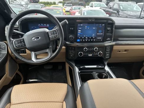 Used 2025 Ford F250 Lariat w/ Lariat Ultimate Package image 39