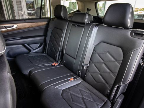 Used 2026 Volkswagen Atlas SE FWD image 27