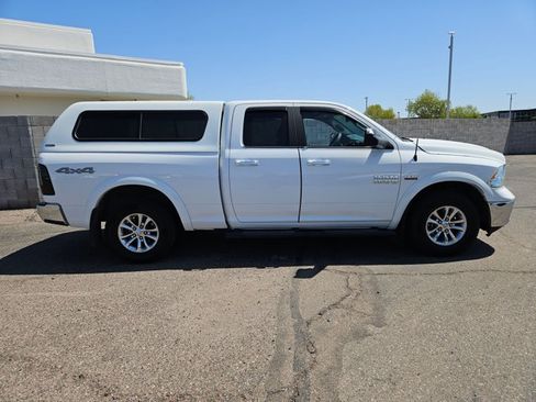 Used 2018 RAM 1500 SLT AWD/4WD image 4