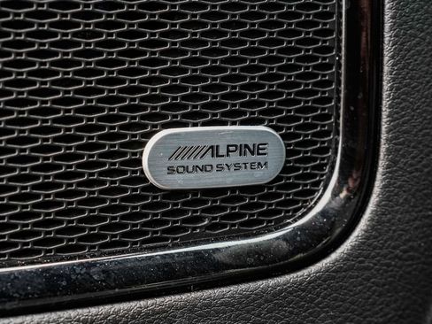 Used 2023 Jeep Compass High Altitude image 9