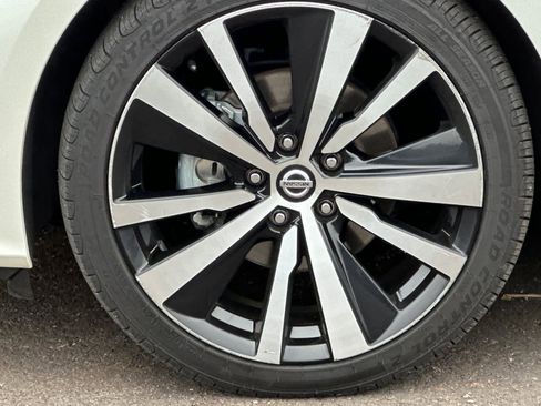 Used 2022 Nissan Altima 2.0 SR FWD image 25