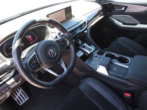 Certified 2023 Acura MDX A-Spec AWD/4WD image 17