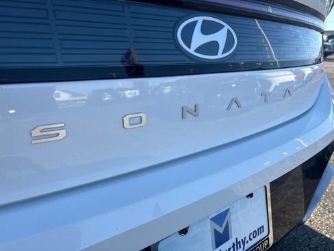 Certified 2025 Hyundai Sonata SEL FWD image 11