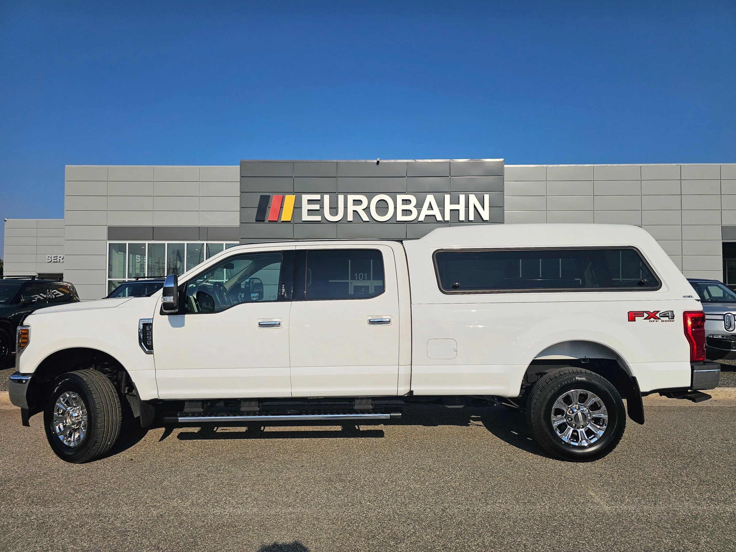 Used 2019 Ford F250 Lariat w/ Chrome Package AWD/4WD image 2