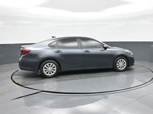 Used 2019 Kia Forte Sedan image 8