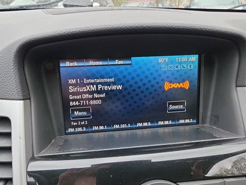 Used 2015 Chevrolet Cruze LT FWD image 10