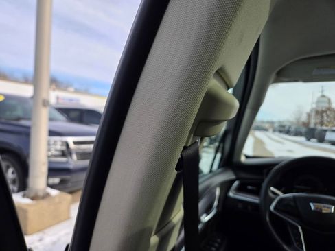 Used 2018 Cadillac XT5 Premium Luxury image 34