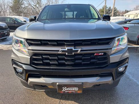 Used 2021 Chevrolet Colorado Z71 image 2