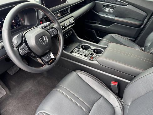 Certified 2026 Honda Passport TrailSport Elite image 4