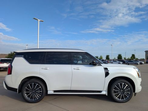 New 2026 Nissan Armada Platinum Reserve AWD/4WD image 3