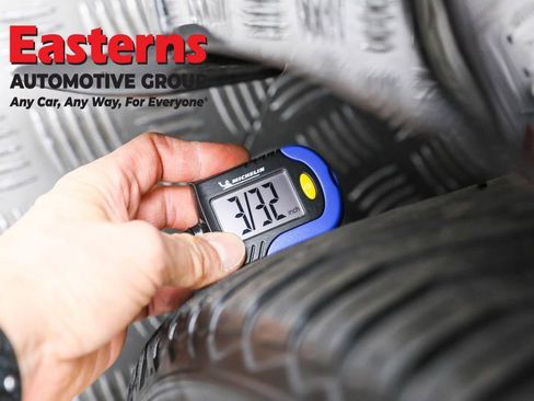 Used 2018 Tesla Model 3 Long Range AWD/4WD image 25