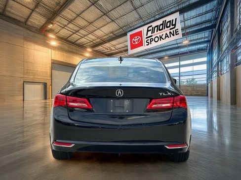 Used 2018 Acura TLX w/ Technology Package FWD image 5