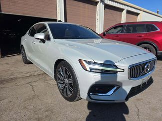 Used 2019 Volvo S60 T6 Inscription video 1