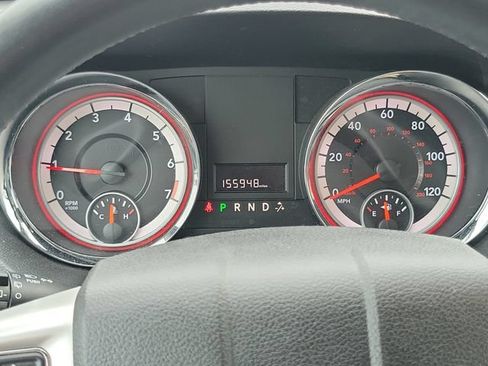 Used 2015 Dodge Grand Caravan SXT w/ UConnect Hands-Free Group FWD image 12