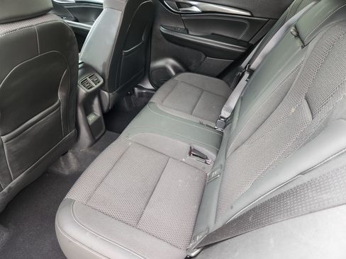 Used 2022 Buick Envision Preferred FWD image 18