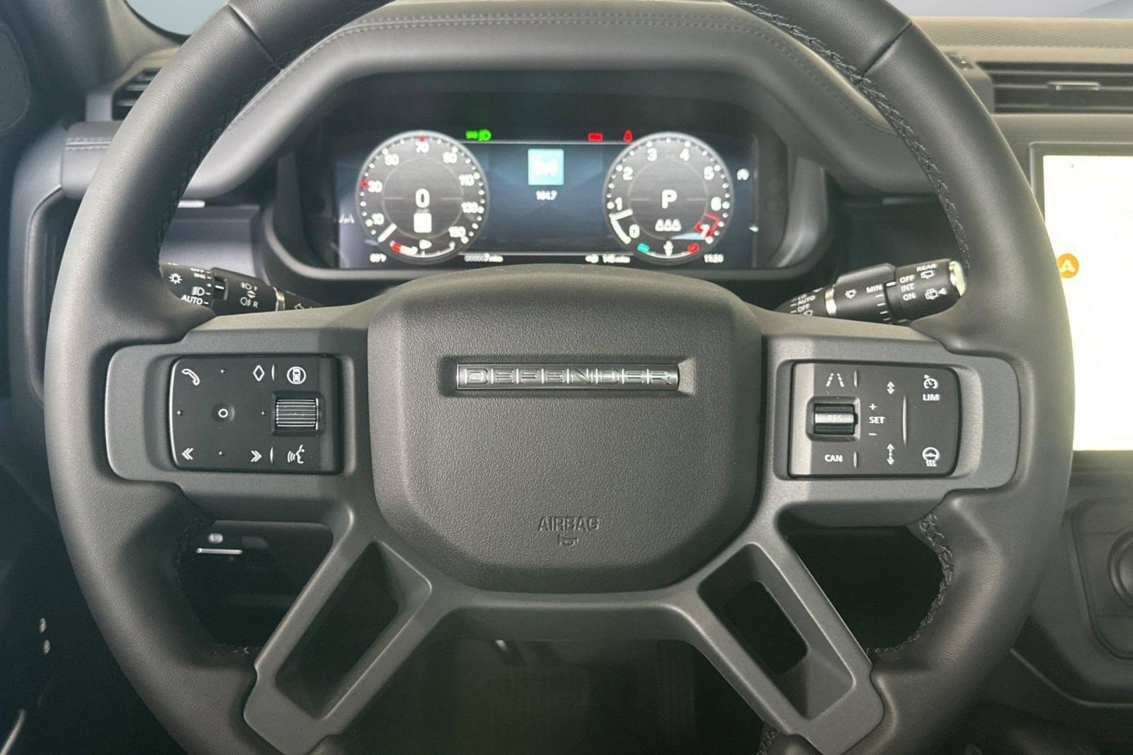New 2026 Land Rover Defender 110 X-Dynamic SE AWD/4WD image 11