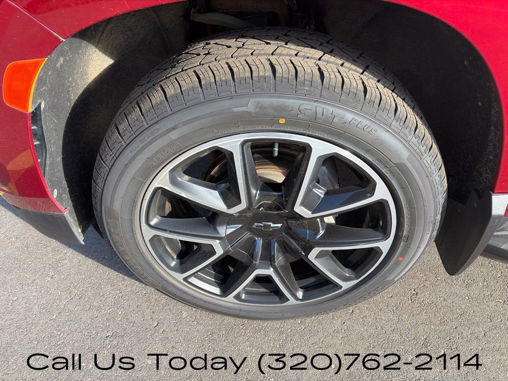 Used 2022 Chevrolet Tahoe RST w/ Luxury Package AWD/4WD image 11